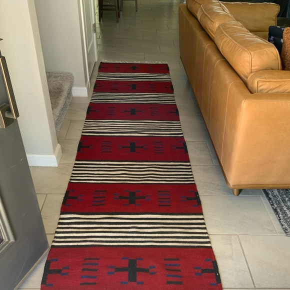 NEW Santa Fe Wool Native Runner 10’ x 30” - Picture 3 of 3